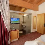 Hotel Charly