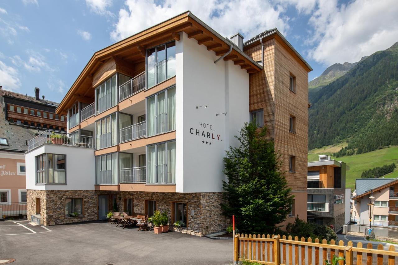 Charly Hotel 3*