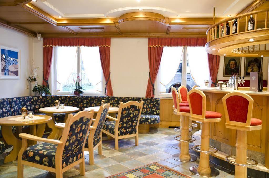 Charly Hotel 3*